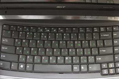 Цветная гравировка клавиатуры ноутбука Acer Гравировка клавиатур - примеры наших работ