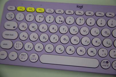 K380 Purple фото №1 Гравировка клавиатур - примеры наших работ