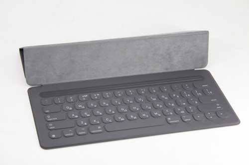 Гравировка на Apple Smart Keyboard для Apple iPad Pro