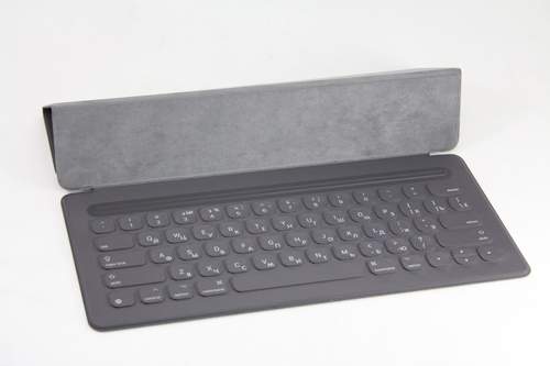 Гравировка на Apple Smart Keyboard для Apple iPad Pro