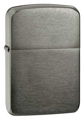 24096 Зажигалка ZIPPO 1941 Replica TM с покрытием Black Ice ®, латунь/сталь, че?рная, глянцевая