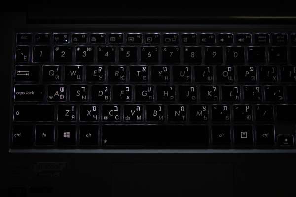 Подсветка клавиатуры фото №1 Гравировка клавиатур - примеры наших работ