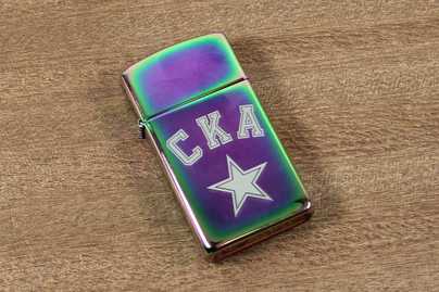 Маркировка логотипа хоккейной команды на зажигалке Zippo Spectrum Гравировка на зажигалках - примеры наших работ