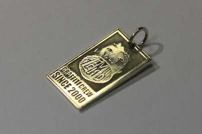  На кулонах - примеры наших работ