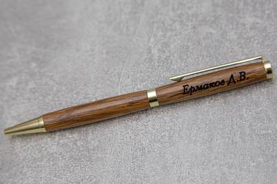 На деревянной ручке На ручках - примеры наших работ