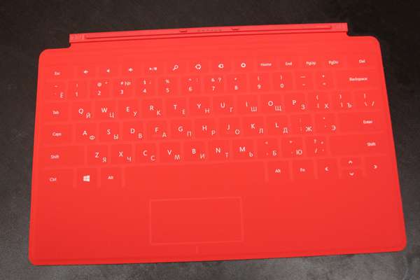 Красный Surface Touch Лазерная гравировка клавиатур Microsoft - примеры наших работ