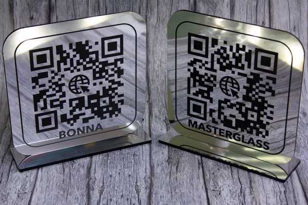  Таблички с QR-кодом - примеры наших работ