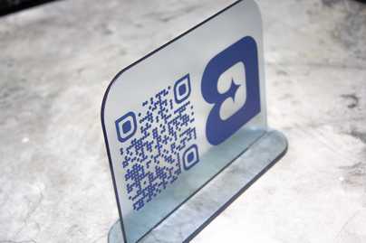  фото №1 Таблички с QR-кодом - примеры наших работ