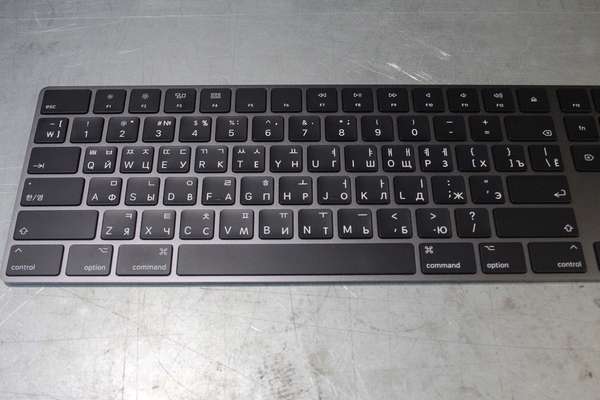 Apple Magic Keyboard из Южной Кореи Гравировка клавиатур Apple - примеры наших работ