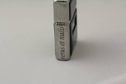 Zippo с пластиковыми вставками фото №1 Гравировка на зажигалках - примеры наших работ