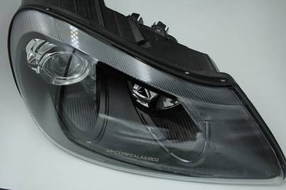 Фары Porsche Защитная гравировка на фарах и зеркалах автомобиля - примеры наших работ